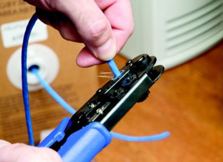 پرس کردن سوکت شبکه